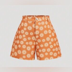 NWOT SHEIN MOD Daisy Printed Plus Size Women's Shorts